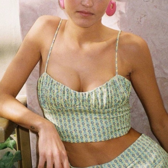 Zara Tops - NWT ZARA green multicolored patterned corset crop tank top Size Small